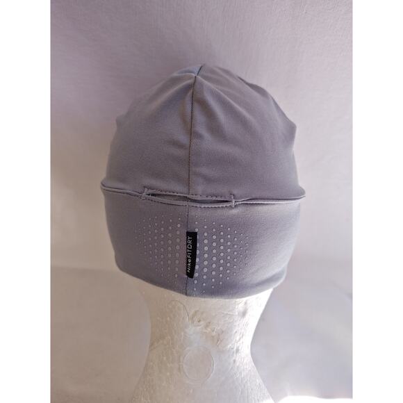 Womens Nike Running Beanie PONYTAIL HOLDER Thermal Run Gray Lightweight - Picture 5 of 9